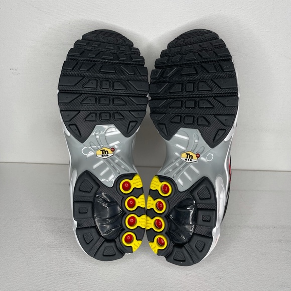 Nike Air Max Plus - Picture 7 of 9